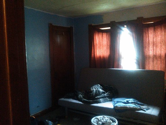 2nd image of 624 Norwood Ave