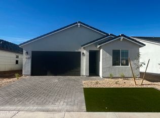 172 E Leland Rd, San Tan Valley, AZ 85140