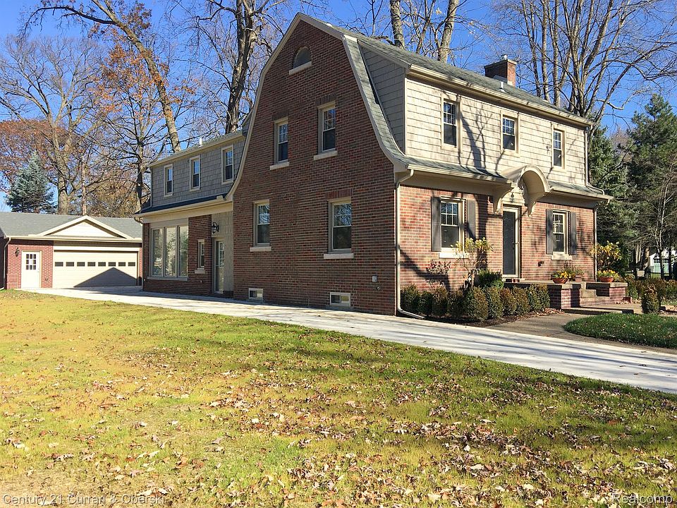 1st image of 24352 Rockford St