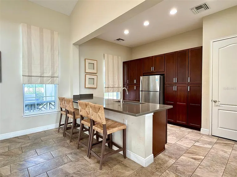 15381 Honeybell Dr — Photo 27