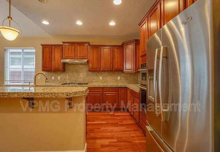 1403 SE 194th Pl — Photo 28