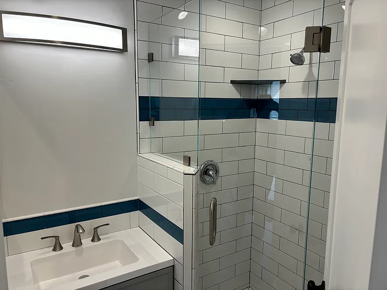 411 W Canon Perdido St — Photo 2