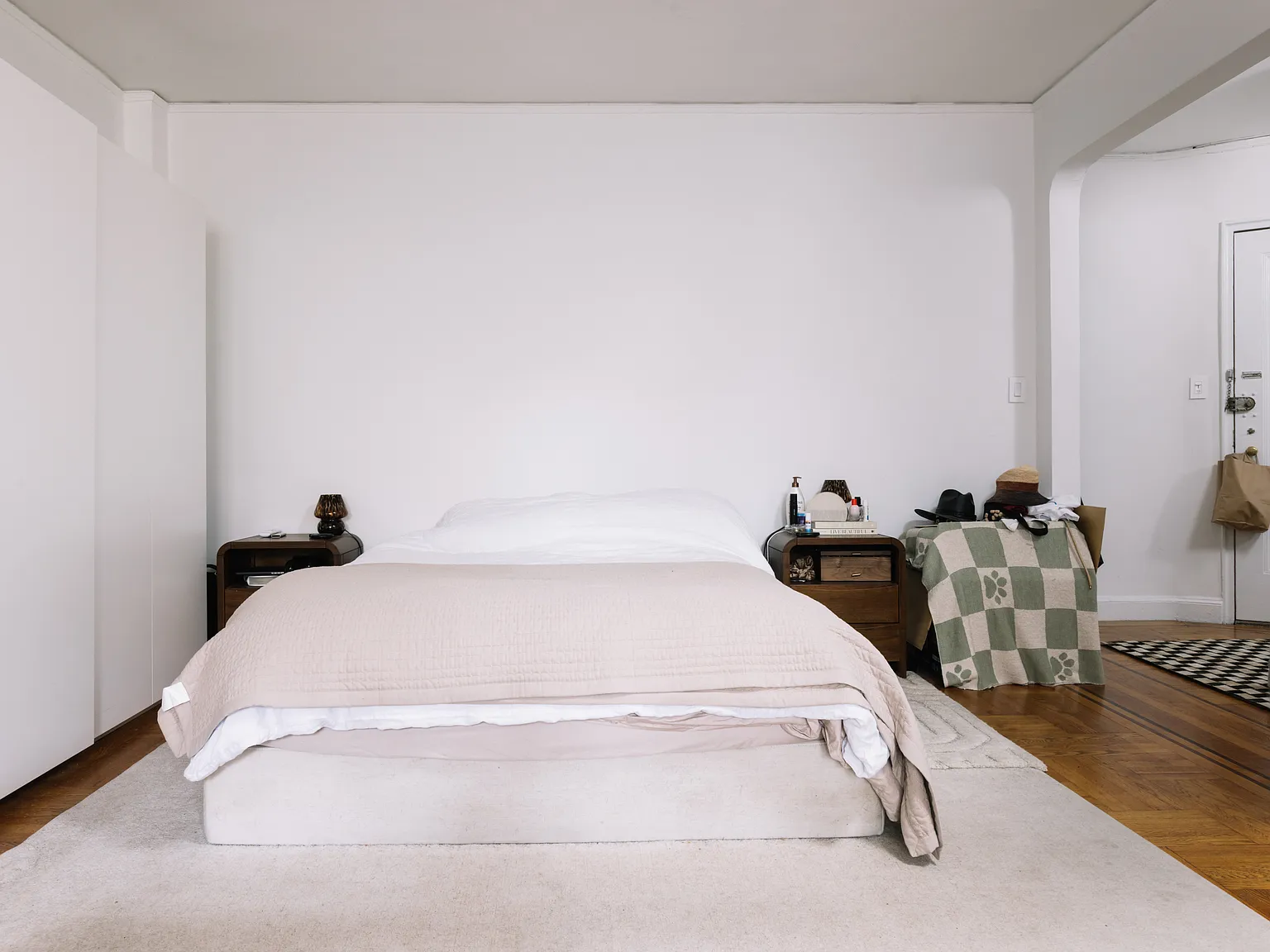 25 Minetta Lane — Photo 3
