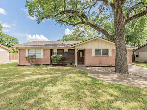 1708 Lanice Ave, Bridgeport, TX 76426