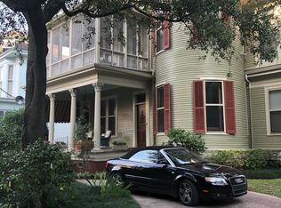 1733 Calhoun St, New Orleans, LA 70118