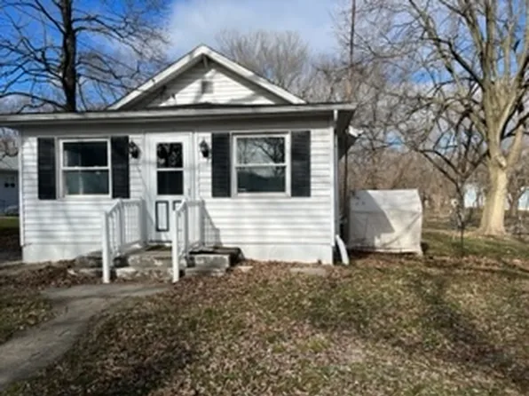 21452 Scott St, Wilmington, IL 60481