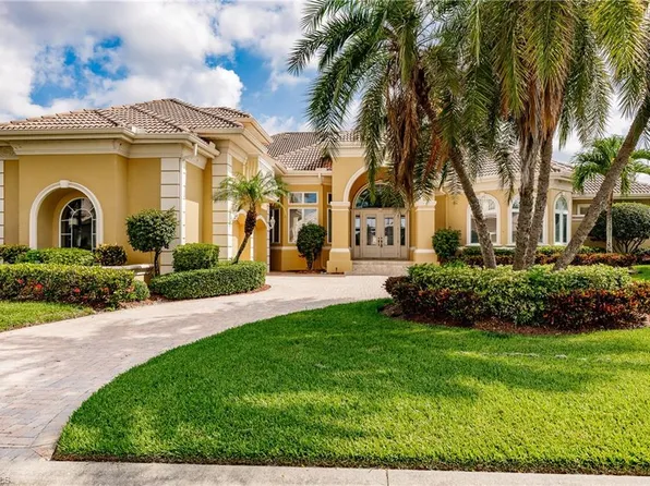 11460 Compass Point Dr, Fort Myers, FL 33908