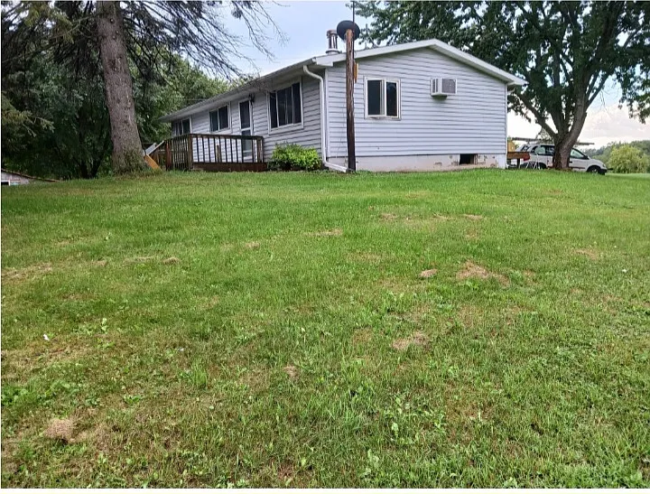 3 bed, 2000 sqft, $2,200 — Photo 4