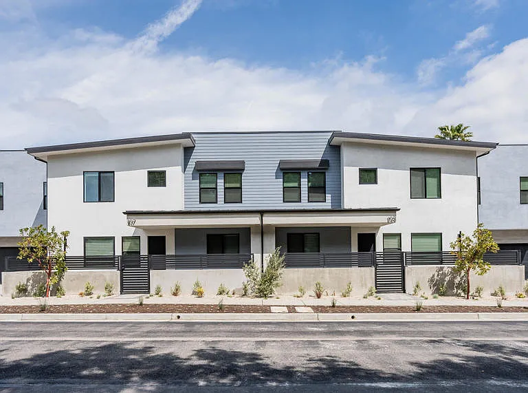 2821 Los Robles Rd — Photo 2
