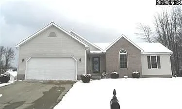 4025 Bayberry Knl photo 1