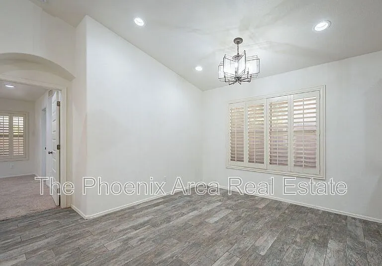 1125 W Macaw Dr — Photo 11