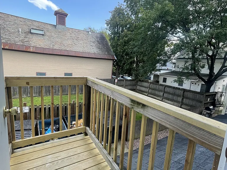 6 1/2-1/2 N Winooski Ave #14 — Photo 34
