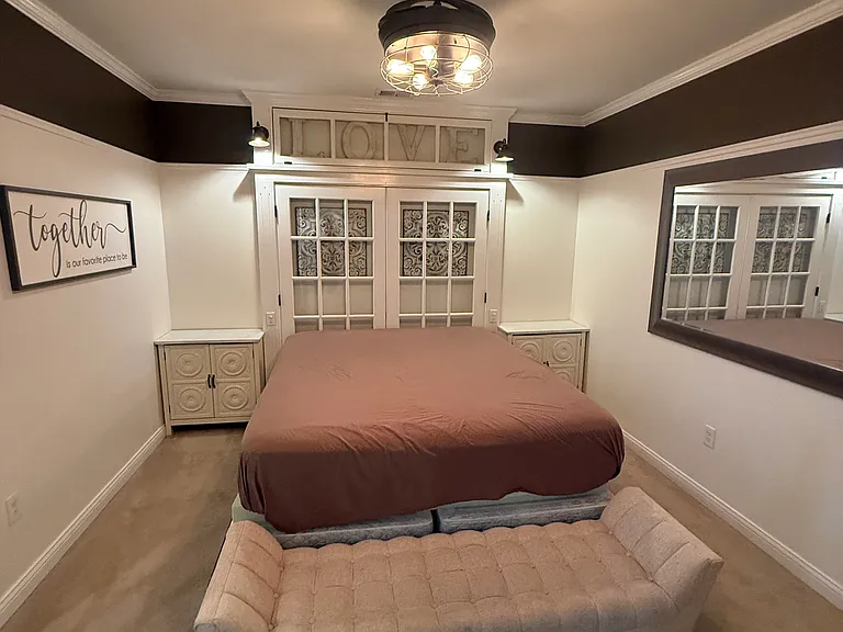 350 N Meridian St #208 — Photo 18