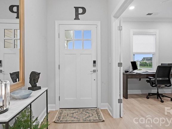 5th image of 5635 Caneel Ln