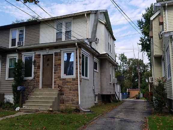 2nd image of 134 N Llanwellyn Ave
