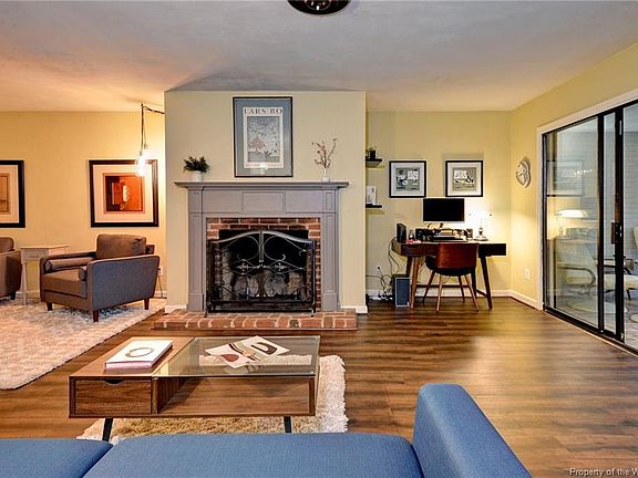 4th image of 376 Merrimac Trl APT 621