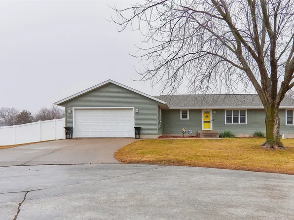 507 Jones St SW #2, Ogden, IA 50212