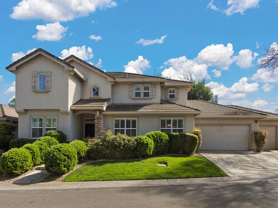 1st image of 19 Waters Cove Ct