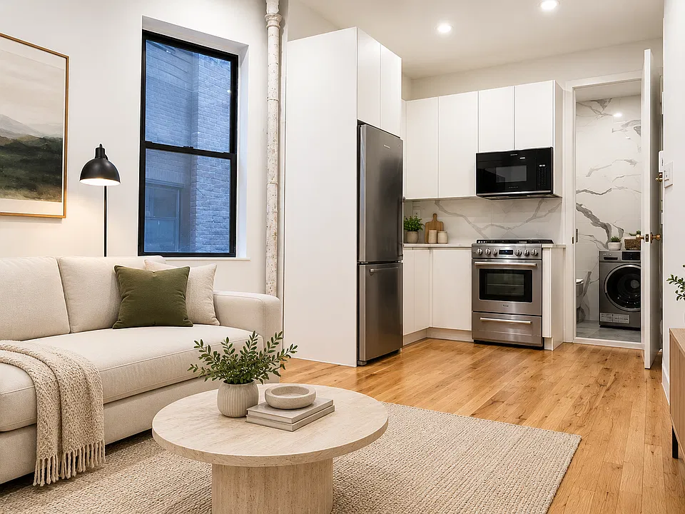 110 9th Ave #3B
