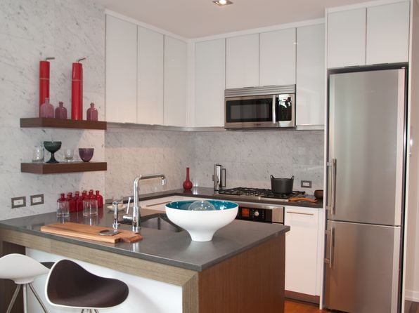 58 Metropolitan Ave APT 4A