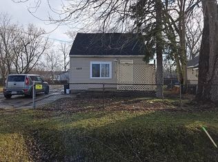3237 Whitney Ave, Flint, MI 48532