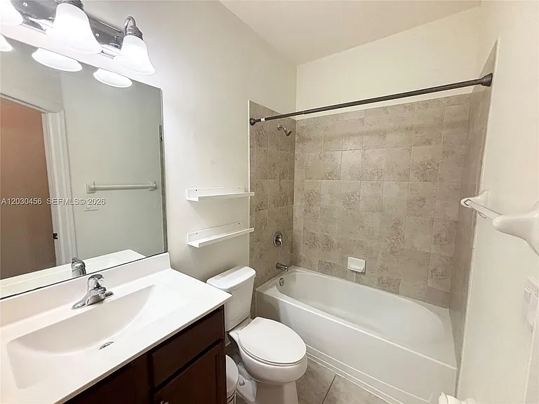 10620 NW 88th St #216 — Photo 12