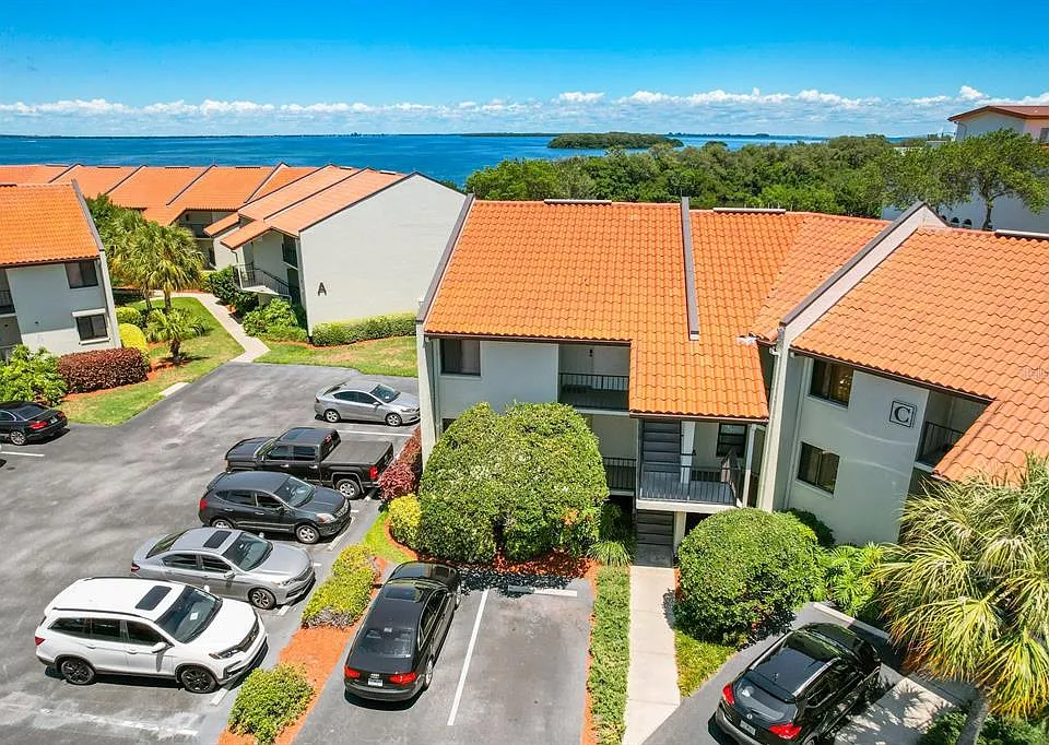 1515 Pinellas Bayway #C-31