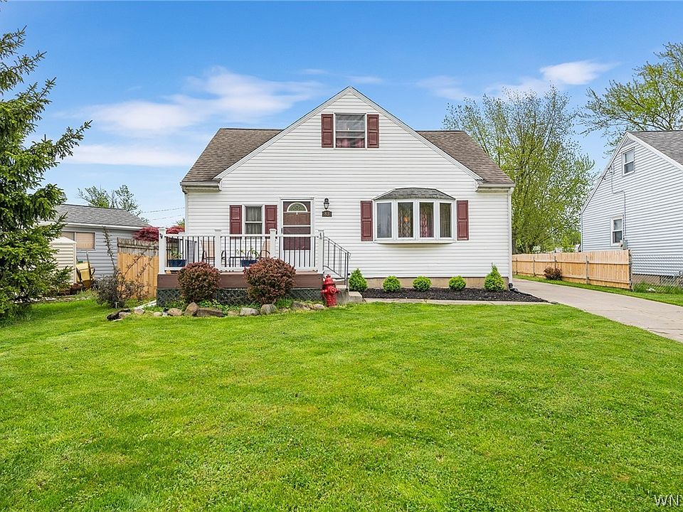 1st image of 83 Colonial Dr W