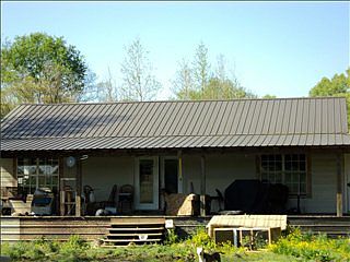2nd image of 1214 Old Highway 16