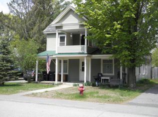 81 Hand Ave, Elizabethtown, NY 12932
