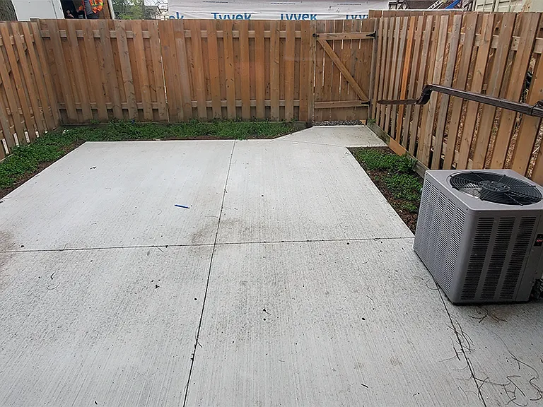 33 Berkley Dr — Photo 28