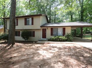 8895 Raven Dr, Jonesboro, GA