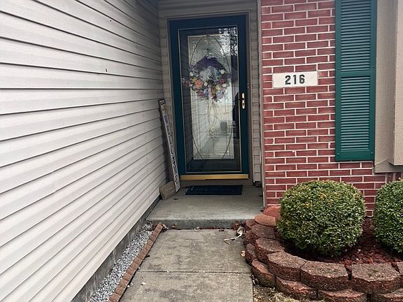 2nd image of 216 Rapid Rill Ln