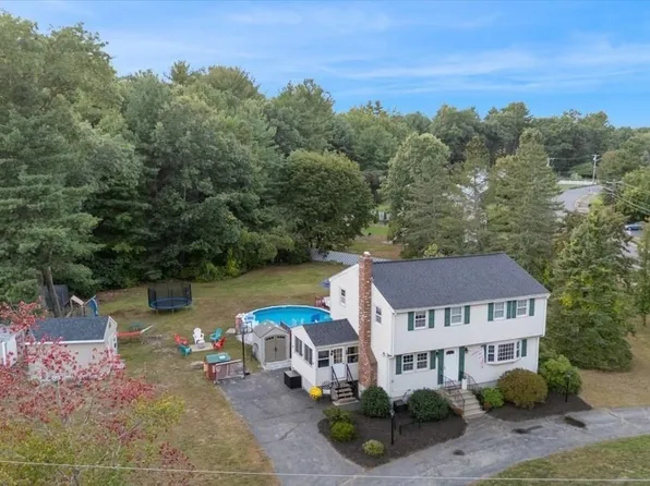 238 Beech St, Tewksbury, MA 01876