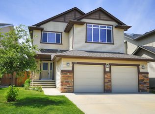 424 Evanston Vw NW, Calgary, AB T3P 1G1