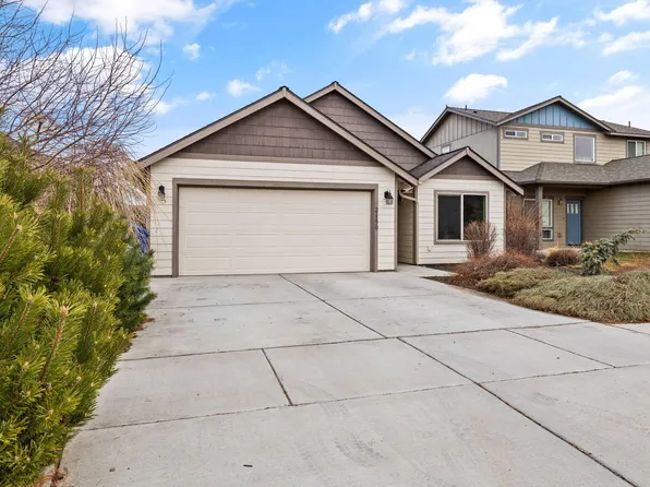 21170 Capella Pl, Bend, OR 97702