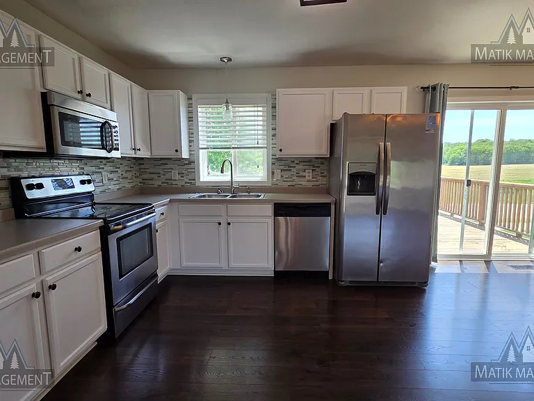 4287 Trumpeter Dr SE — Photo 9