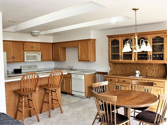 5th image of 867 S 16th Ct APT C4