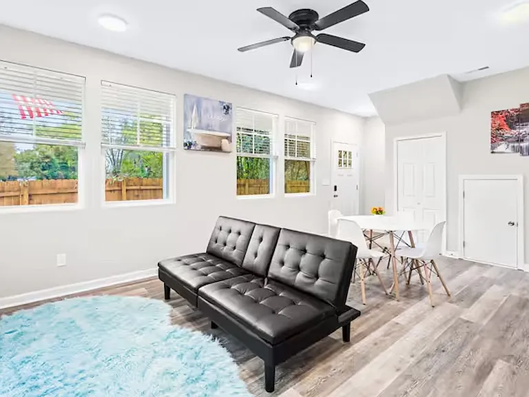 102 Mobley St — Photo 12