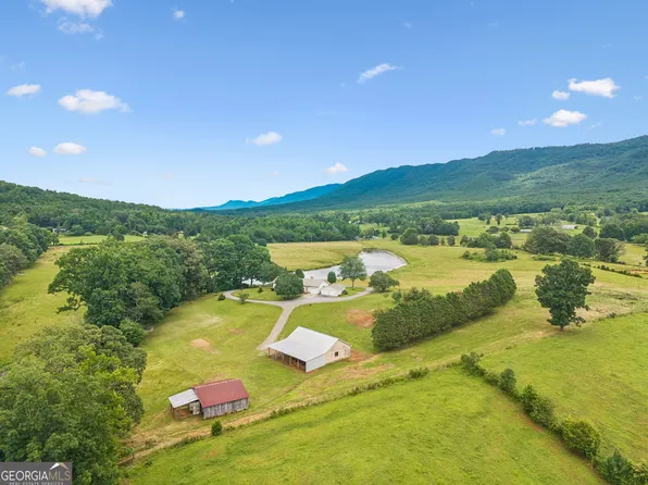 187 Burns Ln, Benton, TN 37307