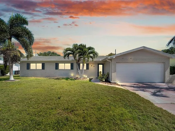 14141 113th Ave, Largo, FL 33774