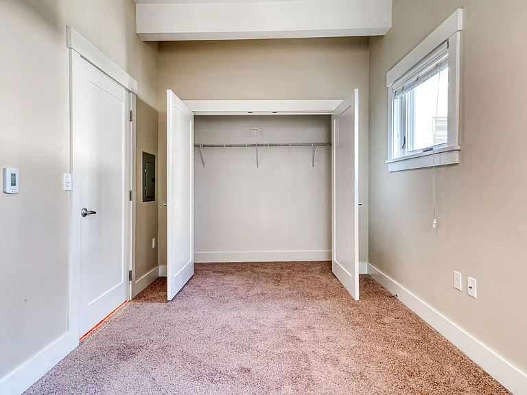 2125 NW Flanders St — Photo 10