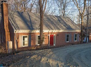 412 Berwick Ct, Charlottesville, VA 22901