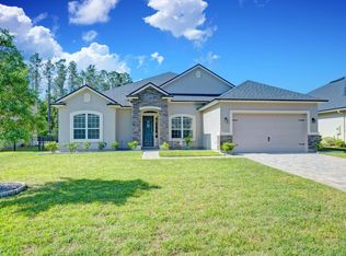 203 Queen Victoria Ave, Saint Johns, FL 32259