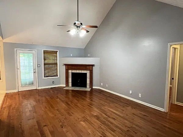 3 bed, 1707 sqft, $1,725 — Photo 2