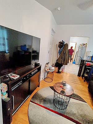 4th image of 3115 32nd St APT 23