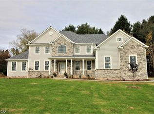 3 Samuel Farm Ln, Mendham, NJ 07926