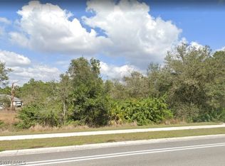 1018 Meadow Rd, Lehigh Acres, FL 33973