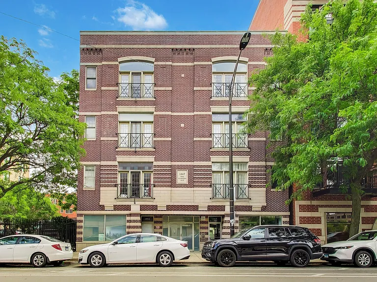 1347 W Washington Blvd #4B — Photo 1