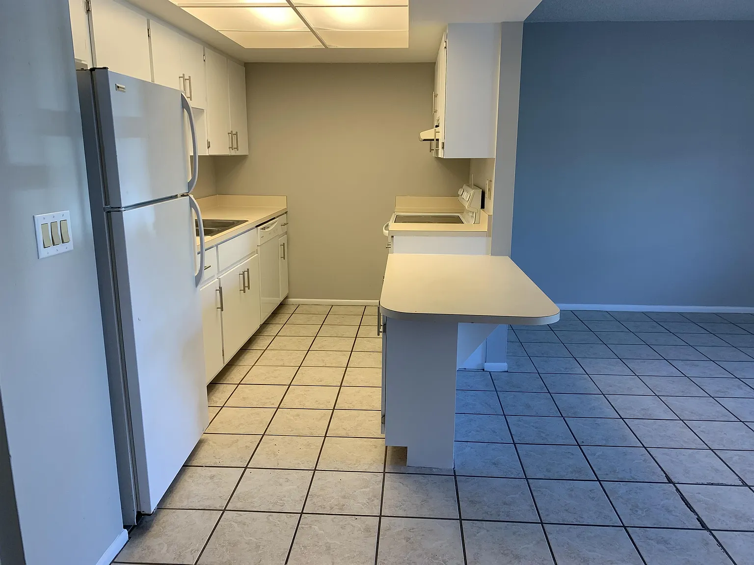 8 Plex 7-303-309 SW 3rd Pl - 1 — Photo 3